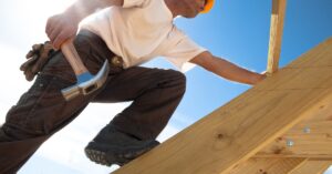 naprawa-dachu-dekarz